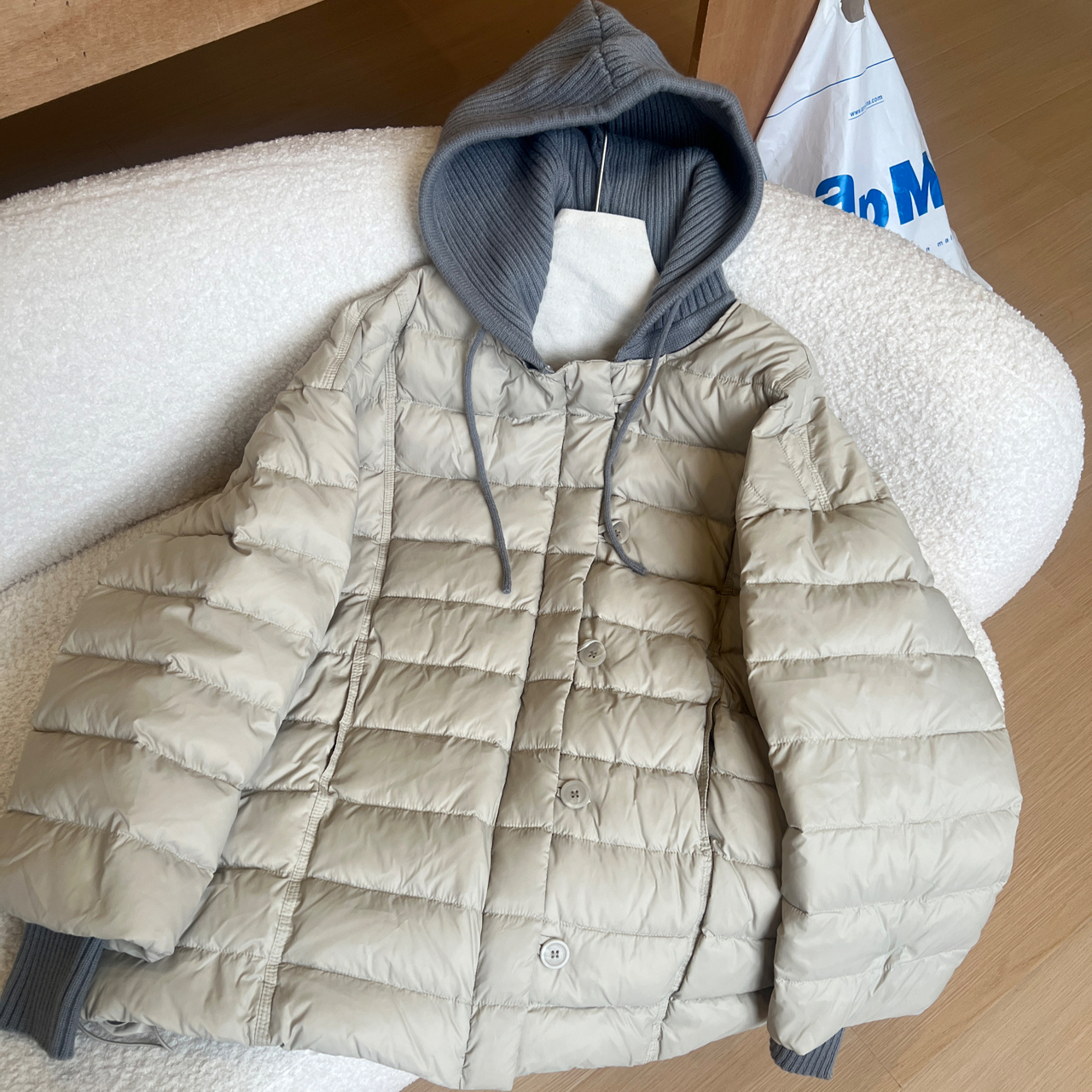 622# 韩系针织连帽（可拆卸）设计感90羽绒服氛围感外套女