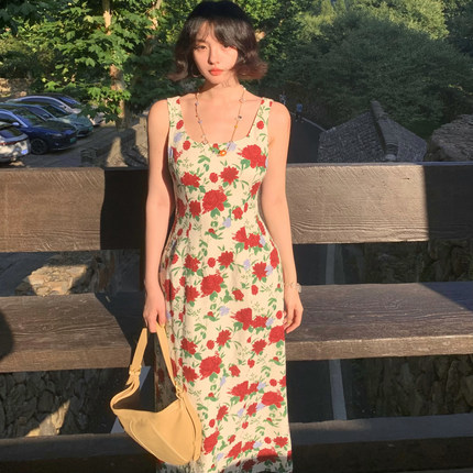 酒午自制【甜梦白纱记】法式复古夏季亚麻方领印花长款吊带连衣裙