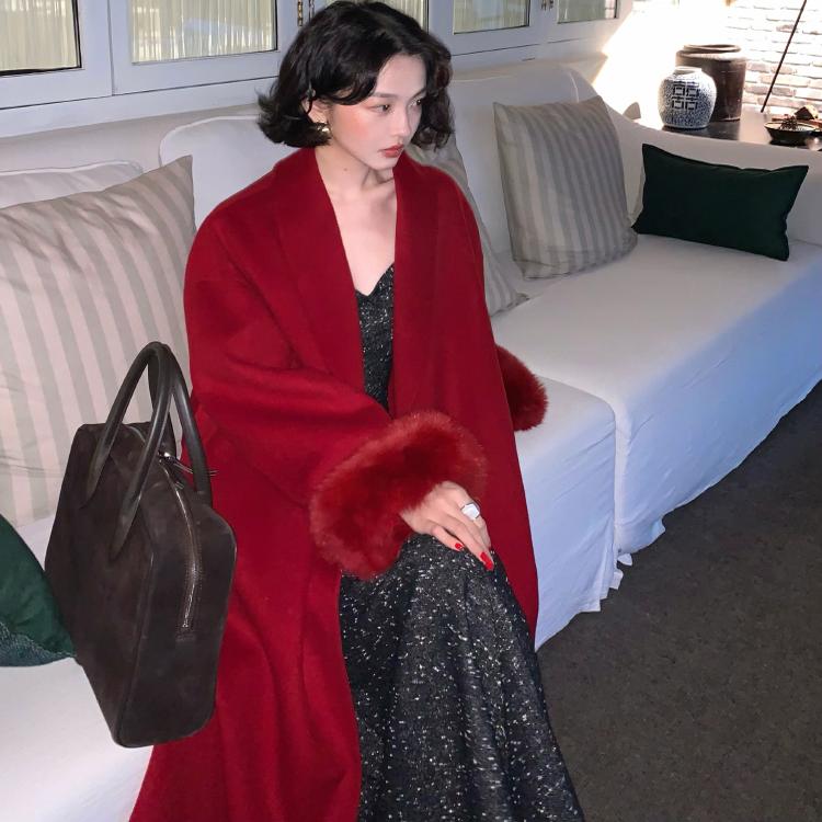 酒午毛绒绒袖口双面毛呢外套冬季