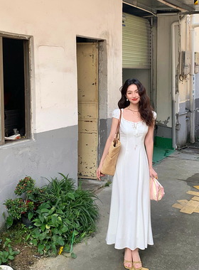 酒午自制【满庭蔷薇】法式优雅重工绣花方领高腰鱼尾大摆连衣裙夏