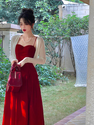 taobao agent Retro red velvet autumn fitted long dress, French retro style, high waist, mid-length