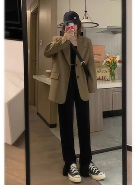 卡其色休闲西装外套女小个子2022春秋季新款韩版气质高级感西服早