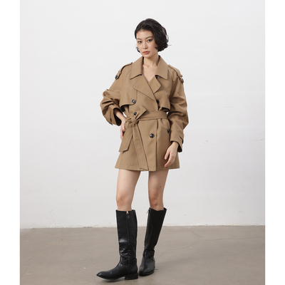 廓型翻领收腰短款风衣双排扣