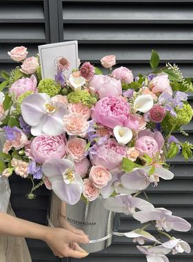 重庆鲜花速递同城配专车送花上门莎拉芍药豌豆花抱抱桶