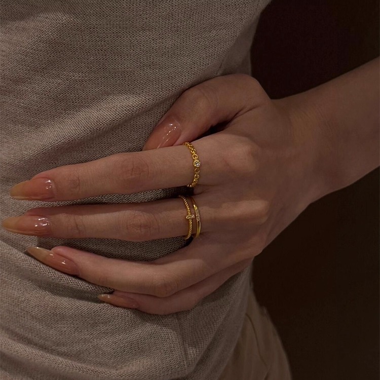 极细复古金色锆石戒指小众设计