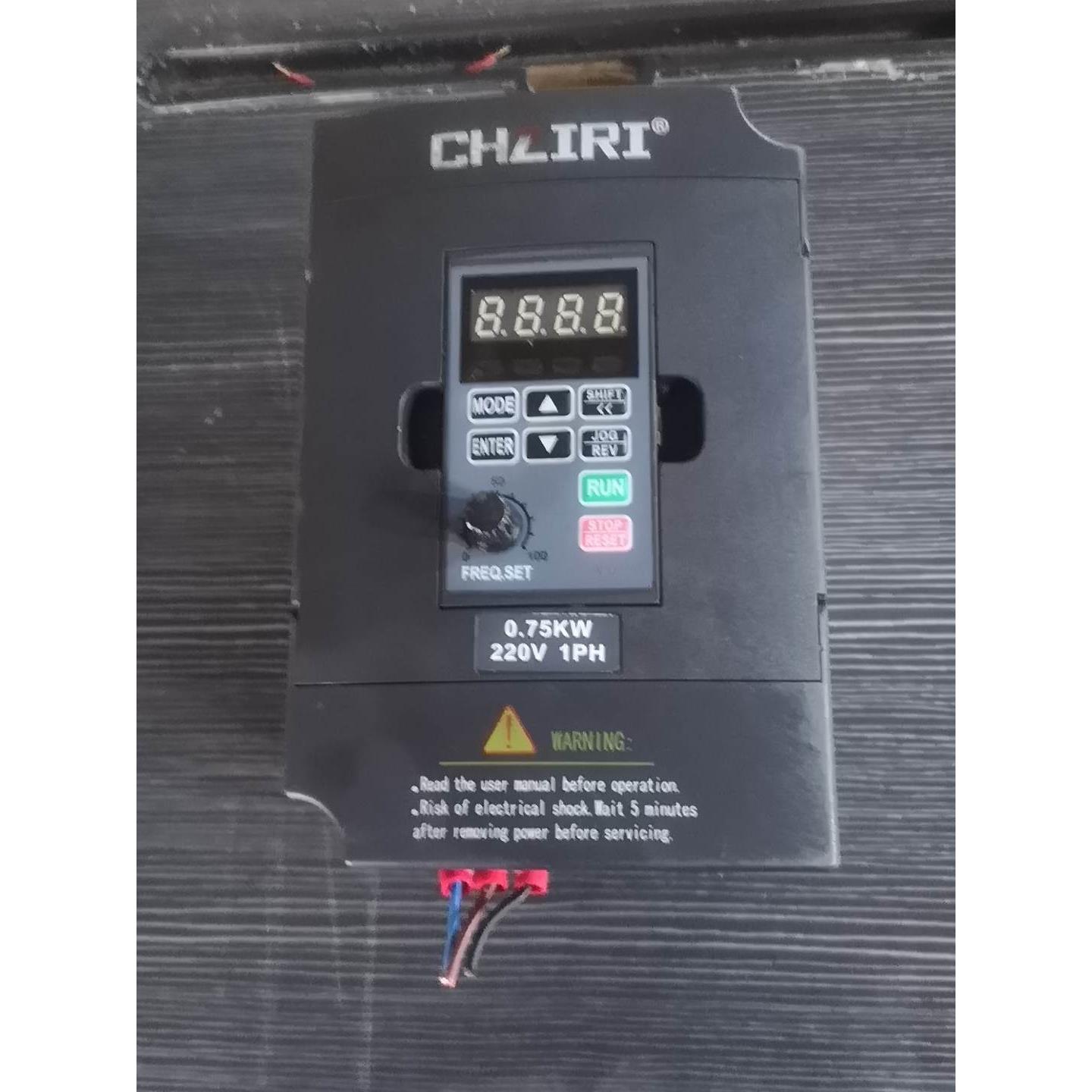 【释迦】紫日变频器Z∨F9v-M0007S2