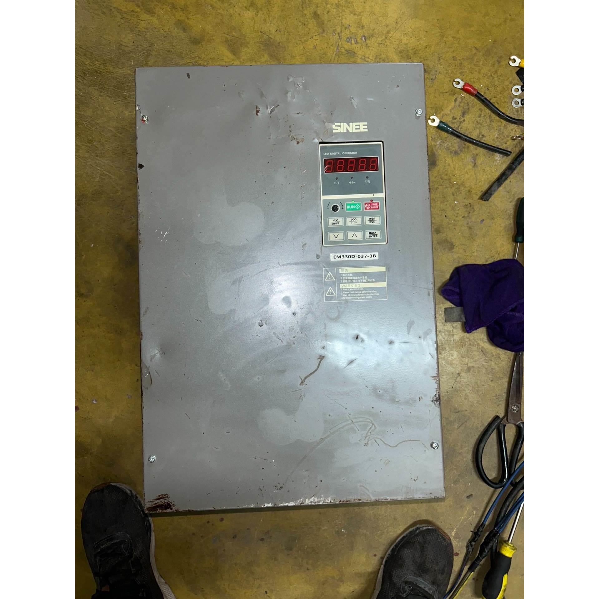 【释迦】正弦变频器37kw（EM330D-037-3B）二手拆机，成