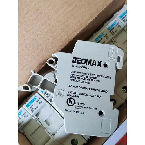 【释迦】REOMAX保险底座，PVRH1U，1000VDC，32A，