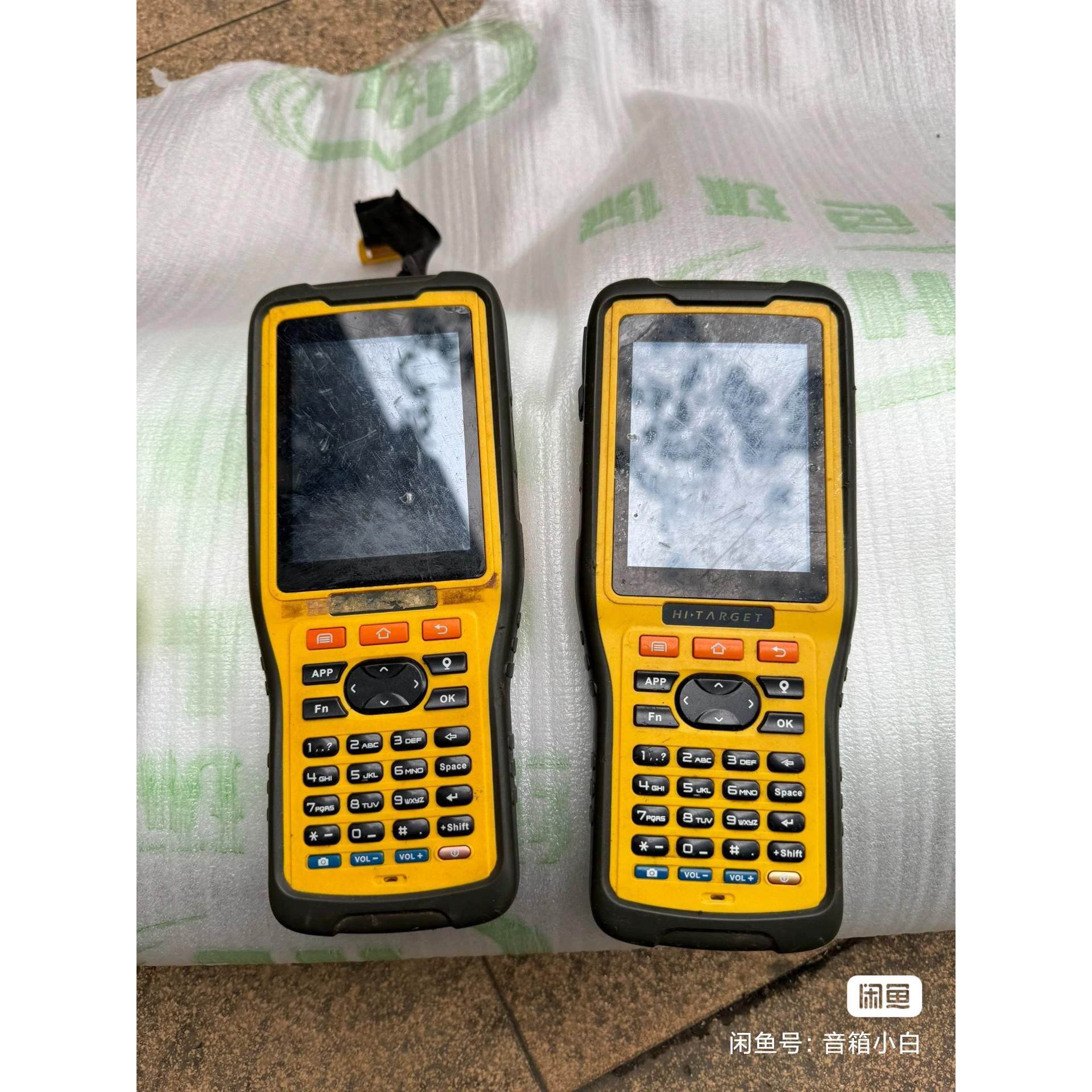 【释迦】中海达RTK V60 配20手薄一套.功能正常成色如图