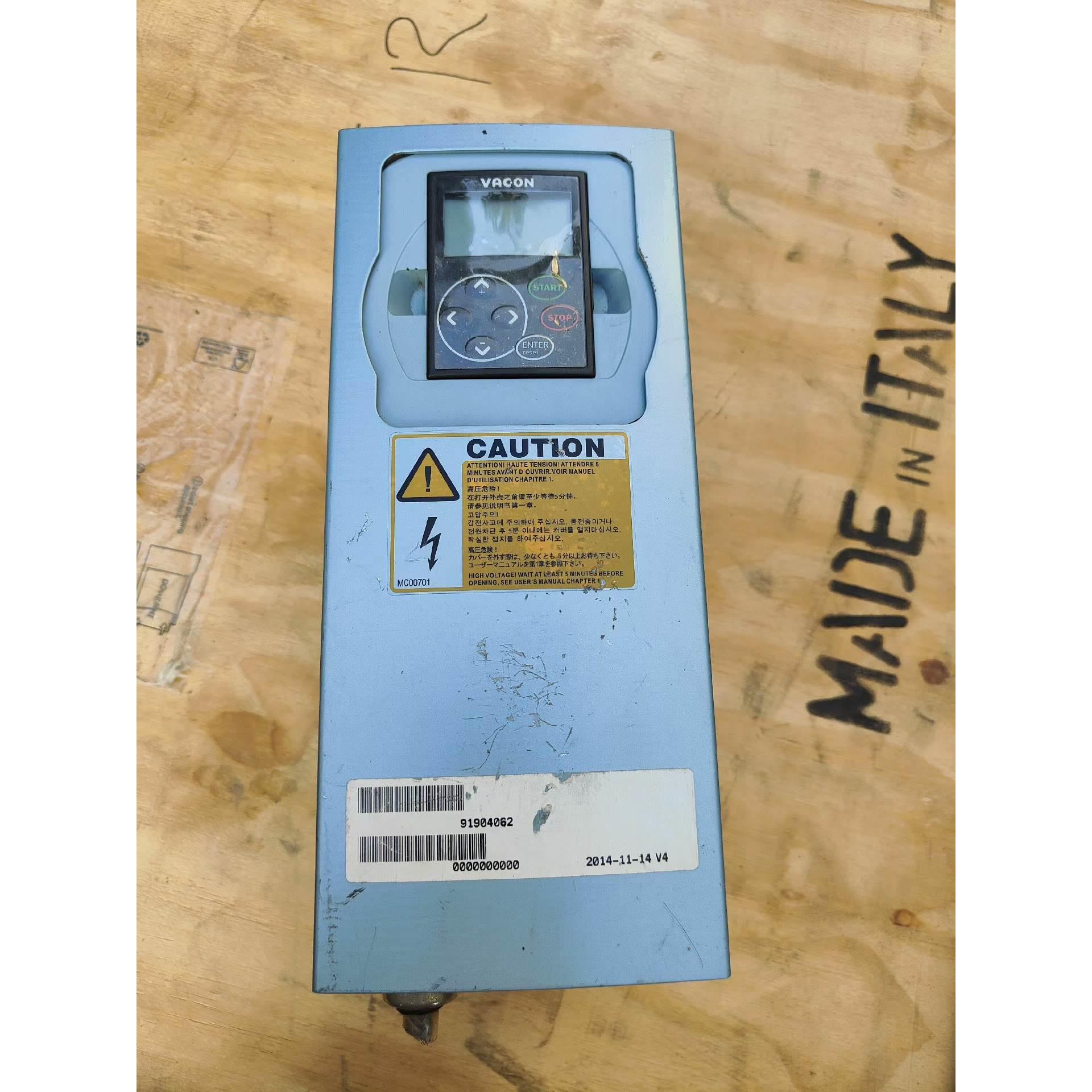 【释迦】NXL00075C5H1SSS0000伟肯变频器，实物图功能