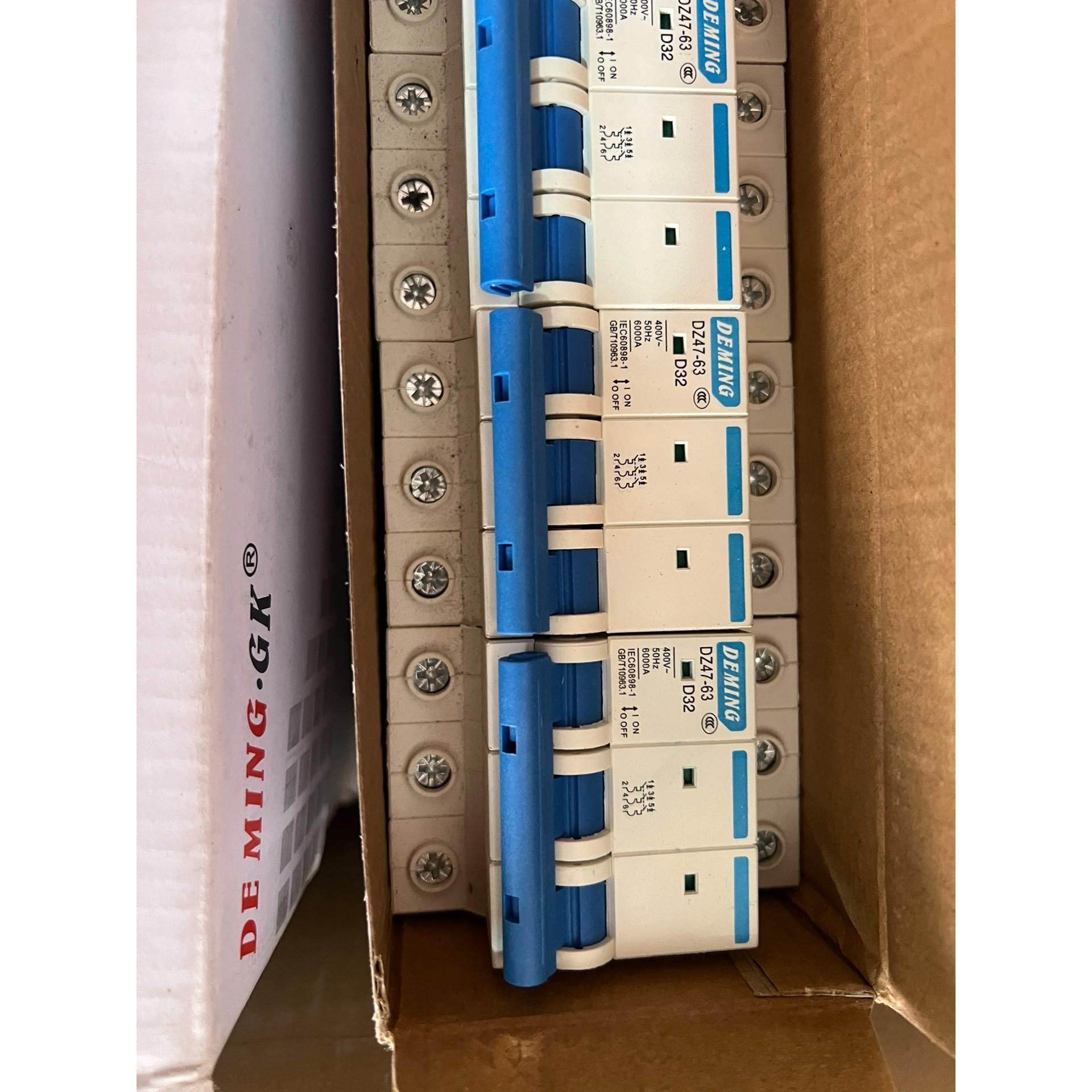 【释迦】#电子电工材料 DZ47-63 3PD32A小型断路器 全新