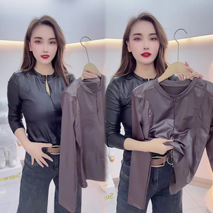 女冬季 高级感长袖 新款 显瘦净版 上衣 修身 辣妹半拉链设计pu皮打底衫