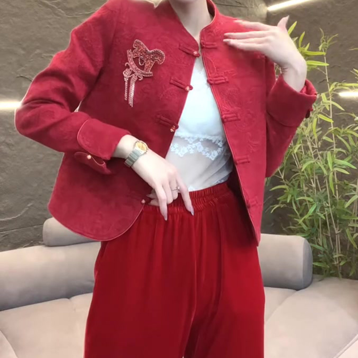 本命年喜庆国风短外套女2026春季新款网红爆款时尚洋气新年款上衣,女装/女士精品,短外套,淘宝优惠券,粉丝福利购,淘宝优惠卷