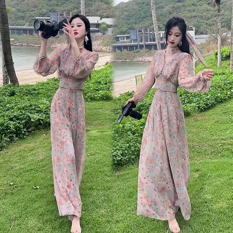 网红同款气质优雅雪纺碎花两件套女24年春季新款洋气上衣高腰长裤