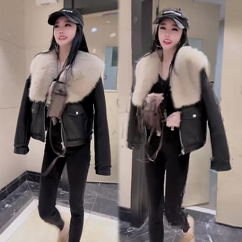 欧货时尚高级感百搭皮毛一体外套