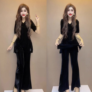 气质丝绒时尚套装女2026秋季新款显瘦V领上衣+微喇裤长裤两件套装