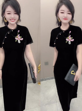重工刺绣丝绒连衣裙女