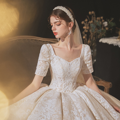 新娘高级质感重工拖尾复古出门纱