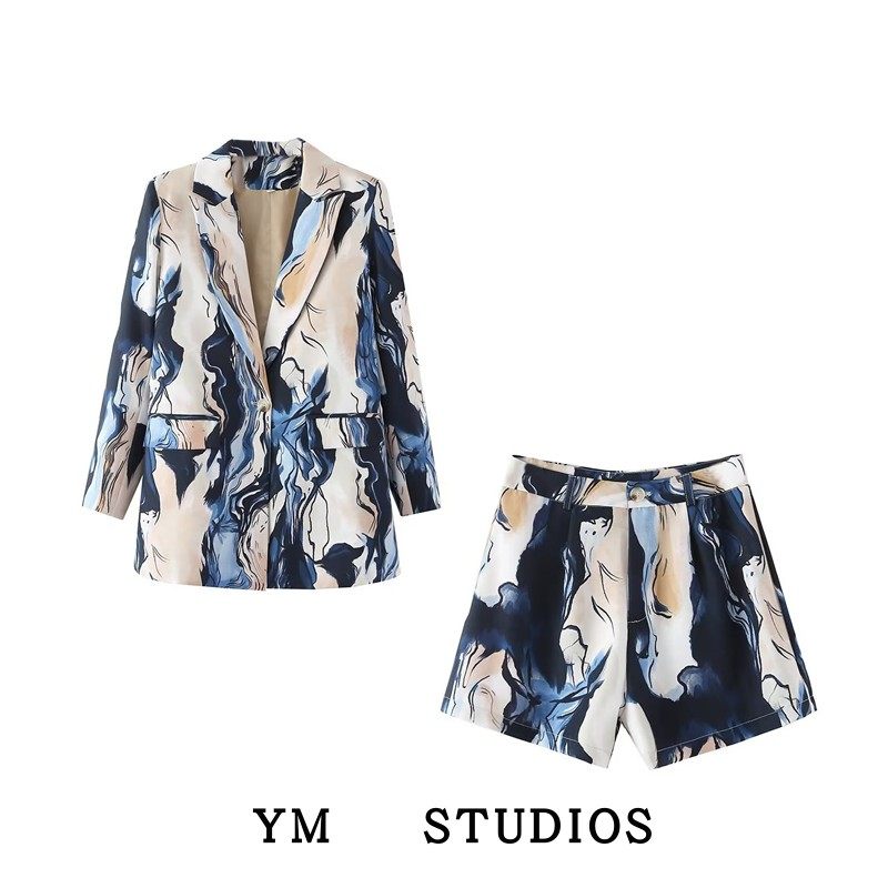 复古风渲染印花一粒扣女士西服外套+高腰宽松阔腿大短裤两件套装