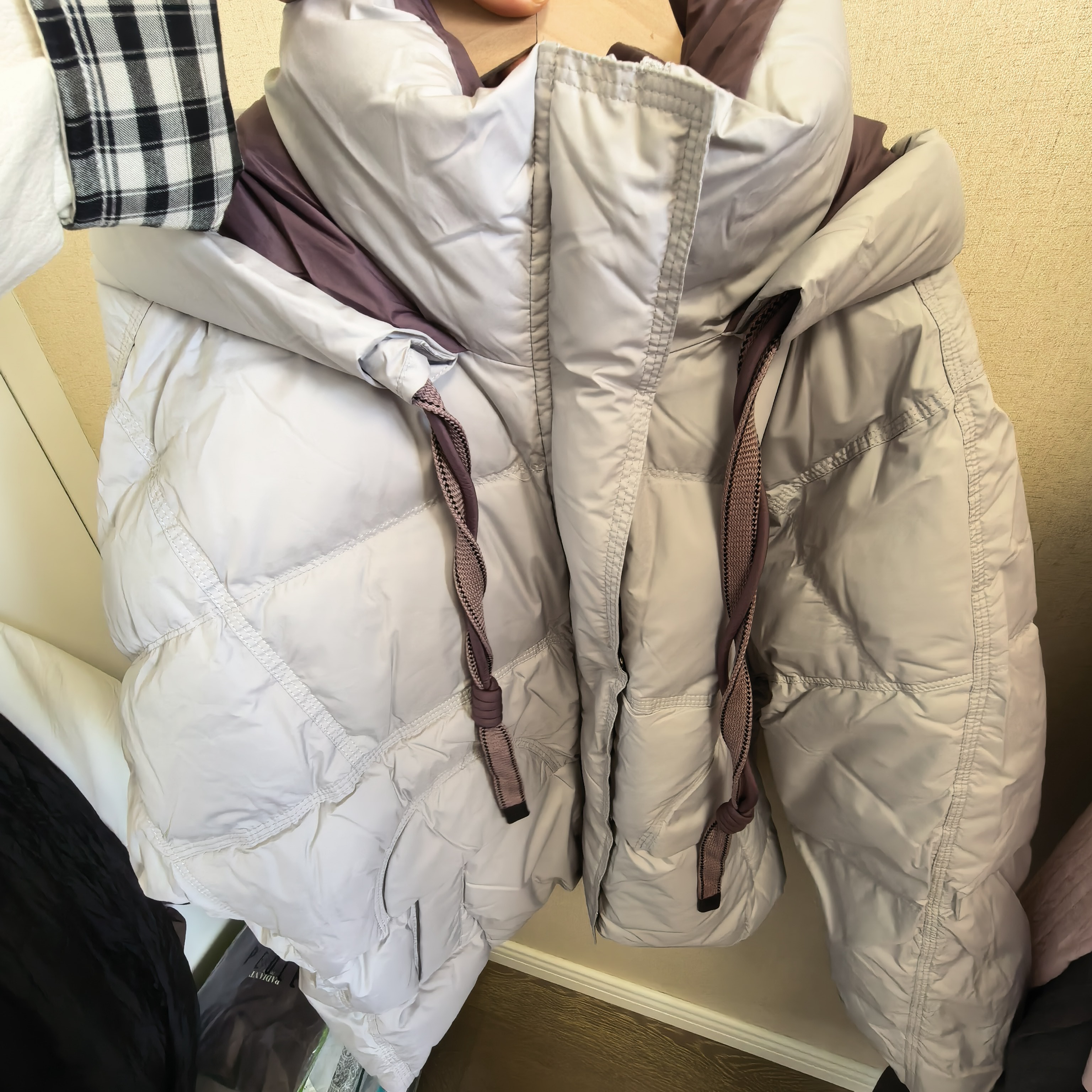 不退换2025冬款灰色短款羽绒羽绒服