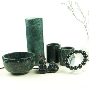 天然药王石水杯 墨绿玉磁性蛇纹石玉玉石茶杯礼盒装支持代发