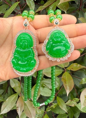 女士轻奢扇形百搭项链镶钻小裙子时尚穿搭小吊坠仿和田玉圆珠链