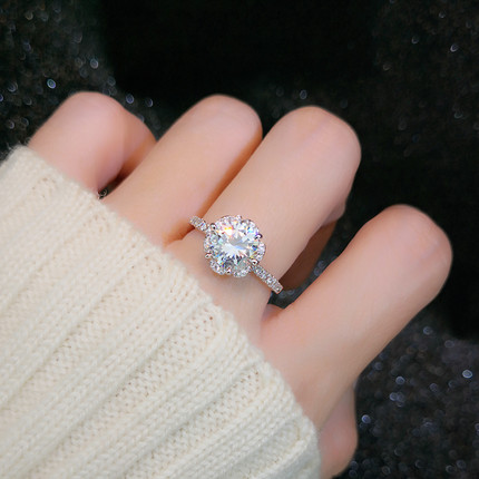 结婚求婚仿真钻戒高级对戒2.5克拉假钻戒雪花锆石小众设计戒指女