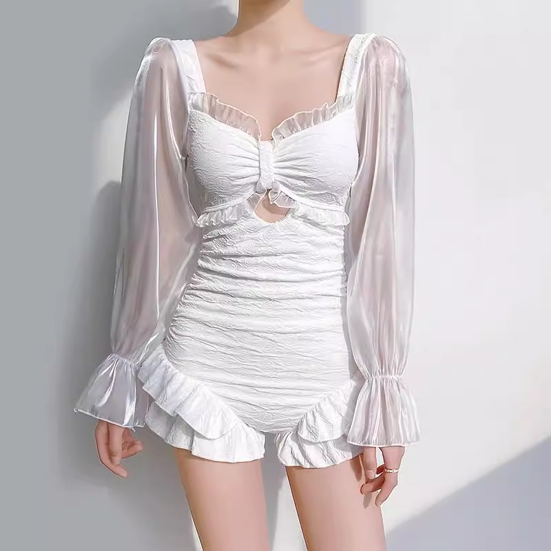 绝美泡温泉泳衣女款2025新款爆款性感纯欲保守连体长袖高级感泳装