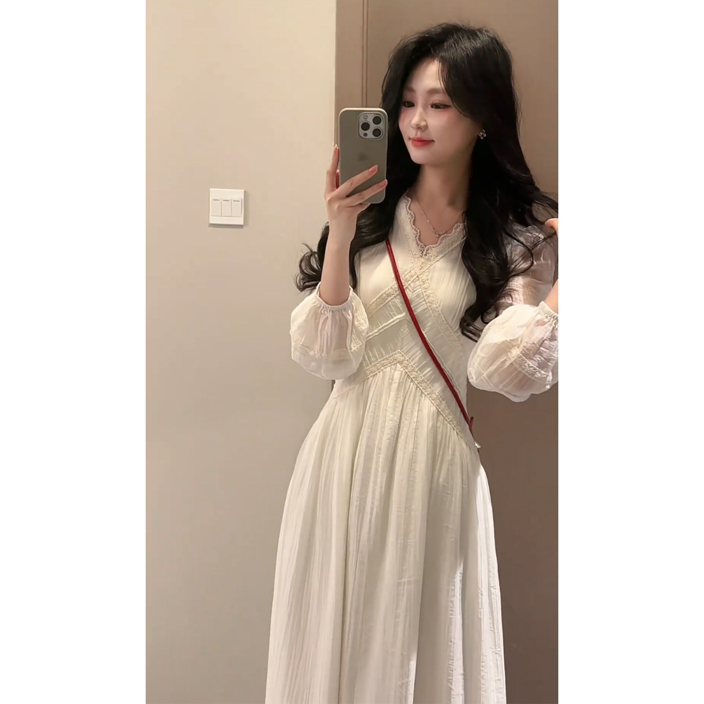 矮小个子150cm绝美白色长袖v领连衣裙显瘦温柔风蕾丝收腰中长裙XS