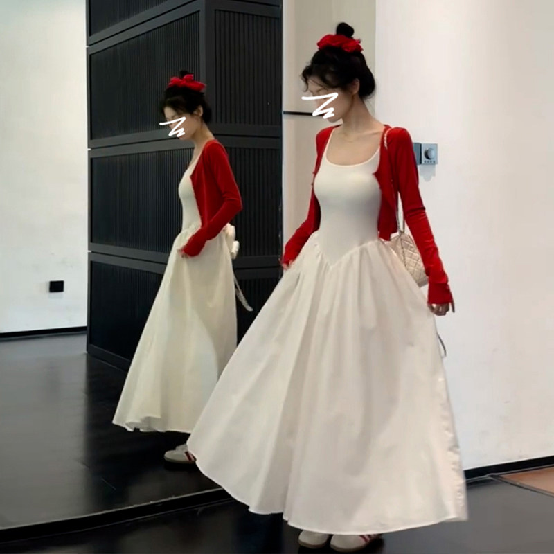 小矮个子145韩系穿搭白色吊带连衣裙女150法式气质高级感套装长裙