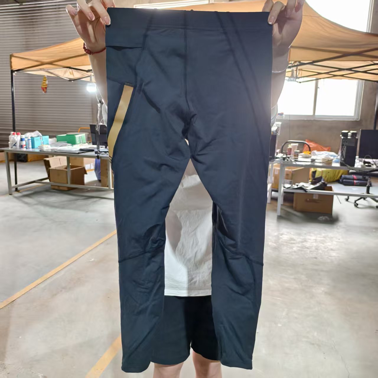 李宁紧身长裤男款时尚潮流新标准黑金色训练舒适紧身裤 AULQ009