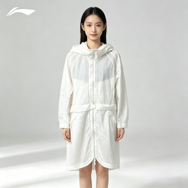 李宁风衣女款夏季新款防风防晒户外透气舒适超薄超轻风衣LFDN028