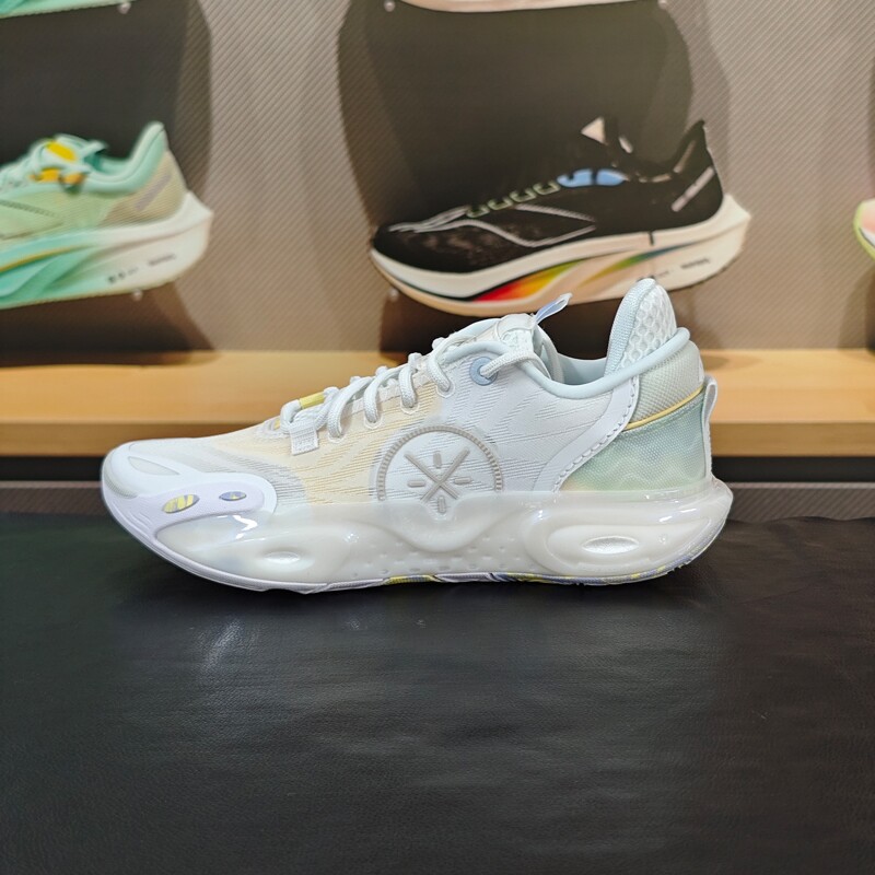 李宁2024新品韦德全城12男子轻量高回弹篮球专业比赛鞋ABAU023