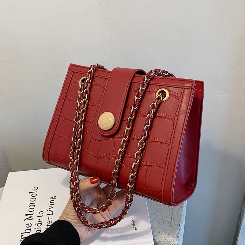 红色结婚包包女包2023新款高级感婚礼伴娘单肩斜挎包大容量新娘包