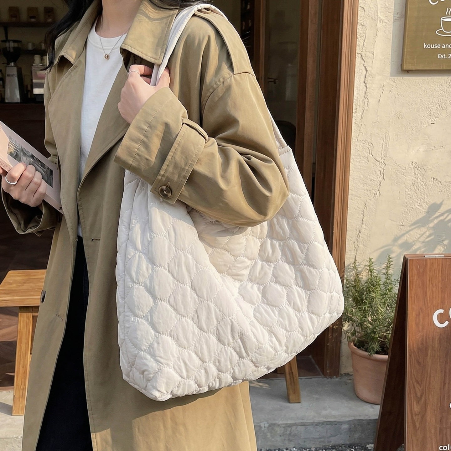 菱格绣线棉服包包女新款韩系慵懒风大容量单肩包学生党通勤托特包