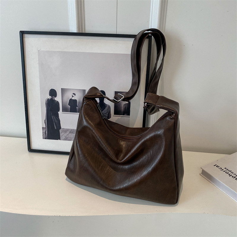 Large-Capacity For Women 2026 New Fashion Versatile Casual Shoulder Student Work Clothing Crossbody Tote Bag_voghion.com
