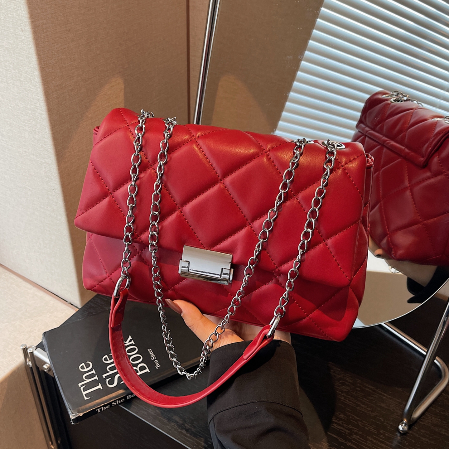 链条单肩腋下包时尚红色斜挎包