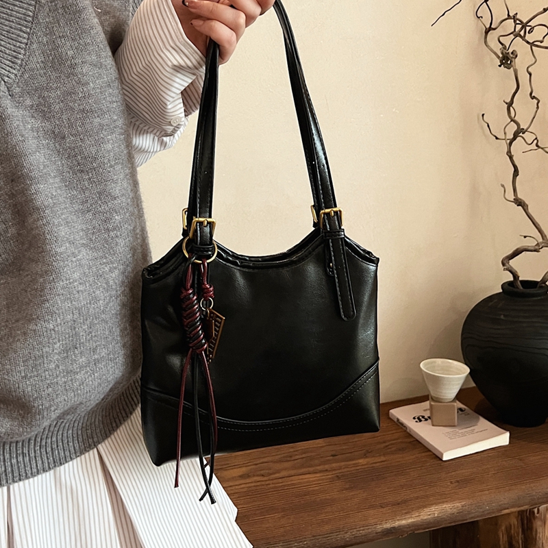 秋冬复古单肩托特包上班通勤包