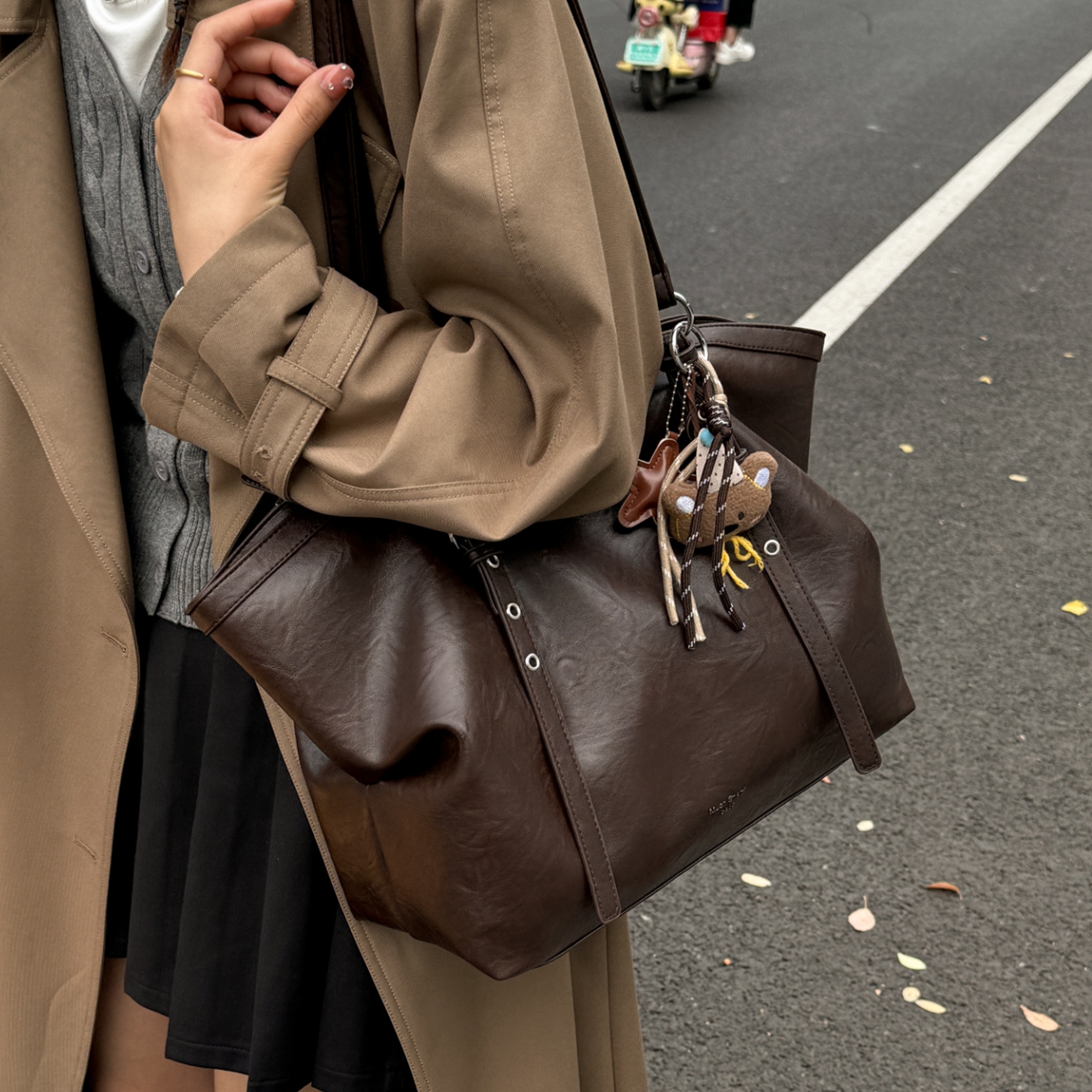 复古大容量托特包休闲通勤单肩包