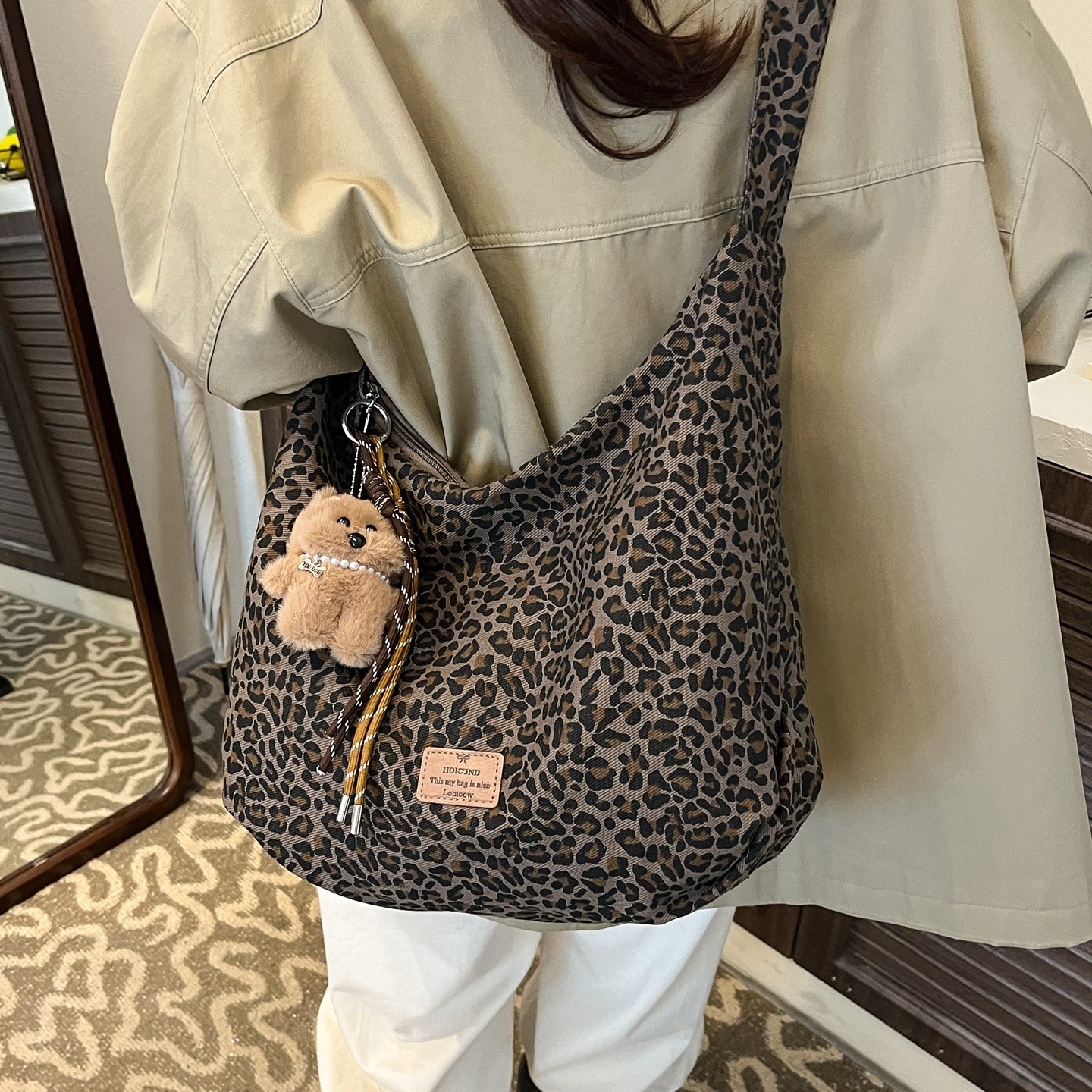 慵懒风豹纹帆布包女2026新款休闲单肩包秋冬流行大容量斜挎托特包,箱包皮具/热销女包/男包,通用款女包,淘宝优惠券,粉丝福利购,淘宝优惠卷