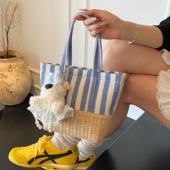 条纹帆布包女2026夏季 编织草编包海边度假休闲斜挎手提水桶包 新款