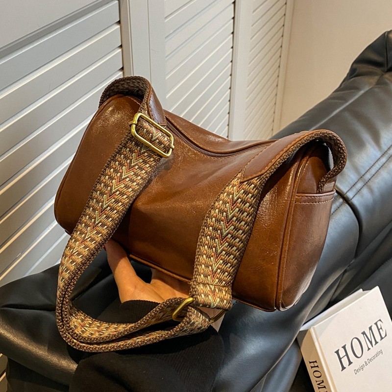 小众包包女2025新款高级质感时尚单肩包宽带斜挎包复古百搭枕头包,箱包皮具/热销女包/男包,通用款女包,淘宝优惠券,粉丝福利购,淘宝优惠卷