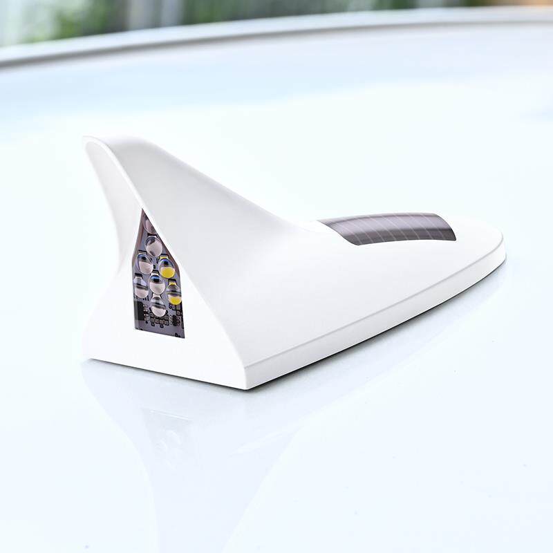 汽车鲨鱼鳍天线太阳能爆闪灯警示灯改装车顶七彩尾翼灯小车SUV用