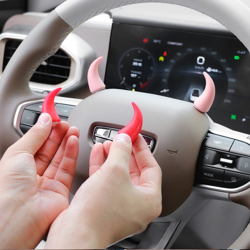 创意搞笑车载中控台显示屏小牛角方向盘恶魔角可爱汽车装饰品摆件,汽车用品/电子/清洗/改装,摆件,淘宝优惠券,粉丝福利购,淘宝优惠卷