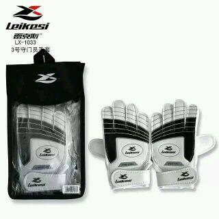 Gants de football - Ref 2595083 Image 1