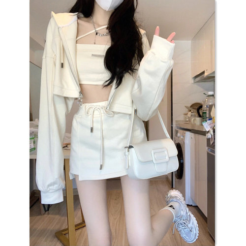 早秋季炸街盐系小个子套装裙子女