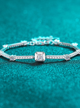 S925纯银莫桑石方包手链女复古简约方糖设计精致高级感送女友