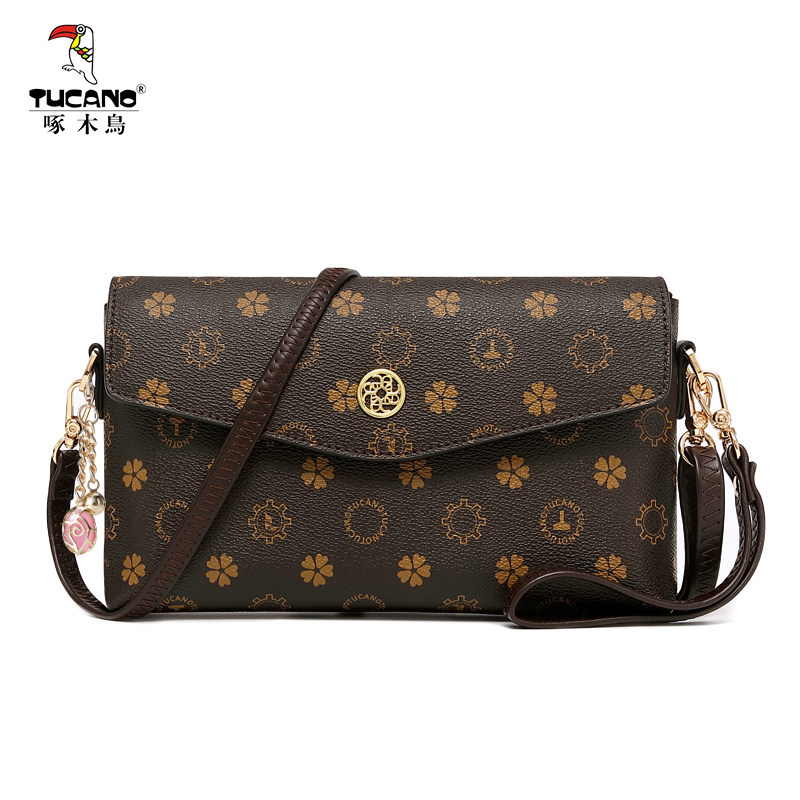 啄木鸟正品包包女包新款2020潮单肩斜挎手拎小包中年妈妈婆婆女士