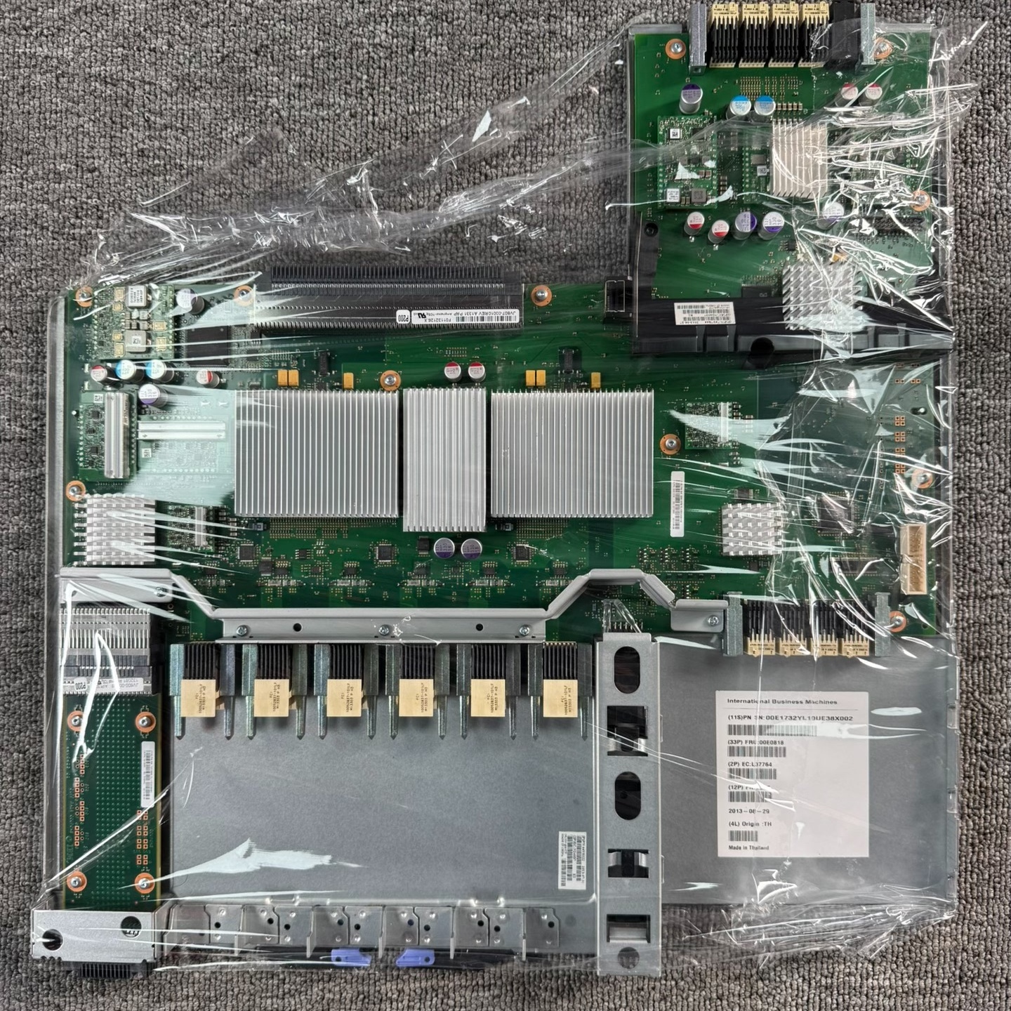IBM P770 P780 2BB9 LO板 00E0819 00E0818 74Y2540 00DH302