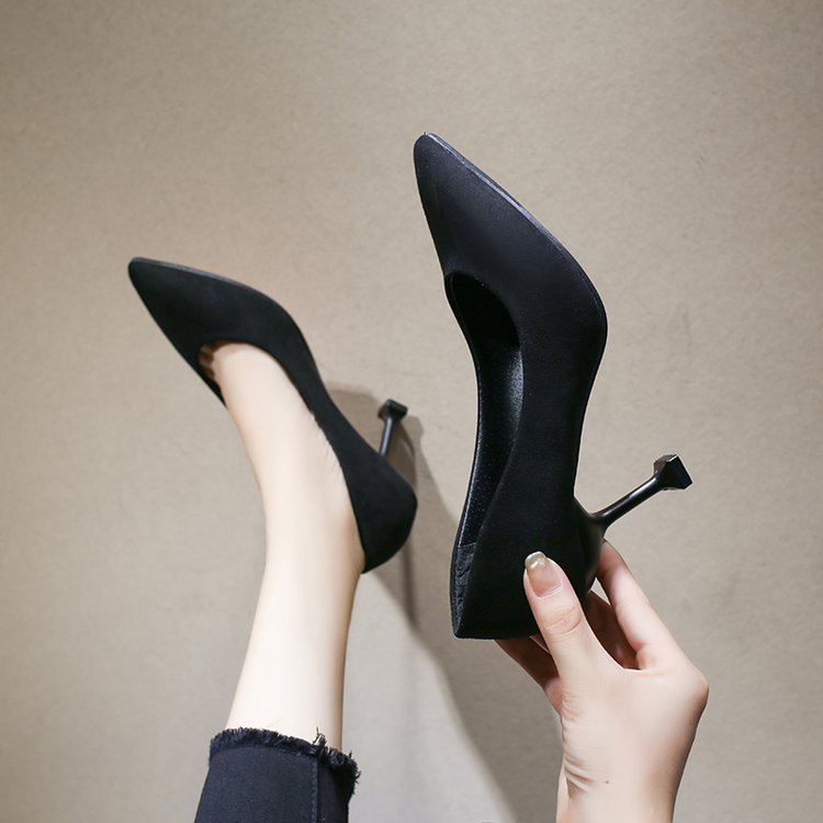 高跟鞋女2024年春秋新款尖头细跟低跟3厘米工作职业单不累脚绒面5